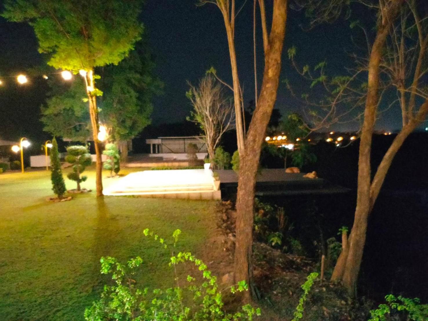 River Valley Resort แอทน่าน Luaran gambar