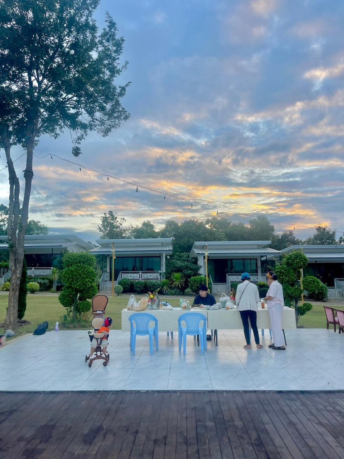 River Valley Resort แอทน่าน Luaran gambar
