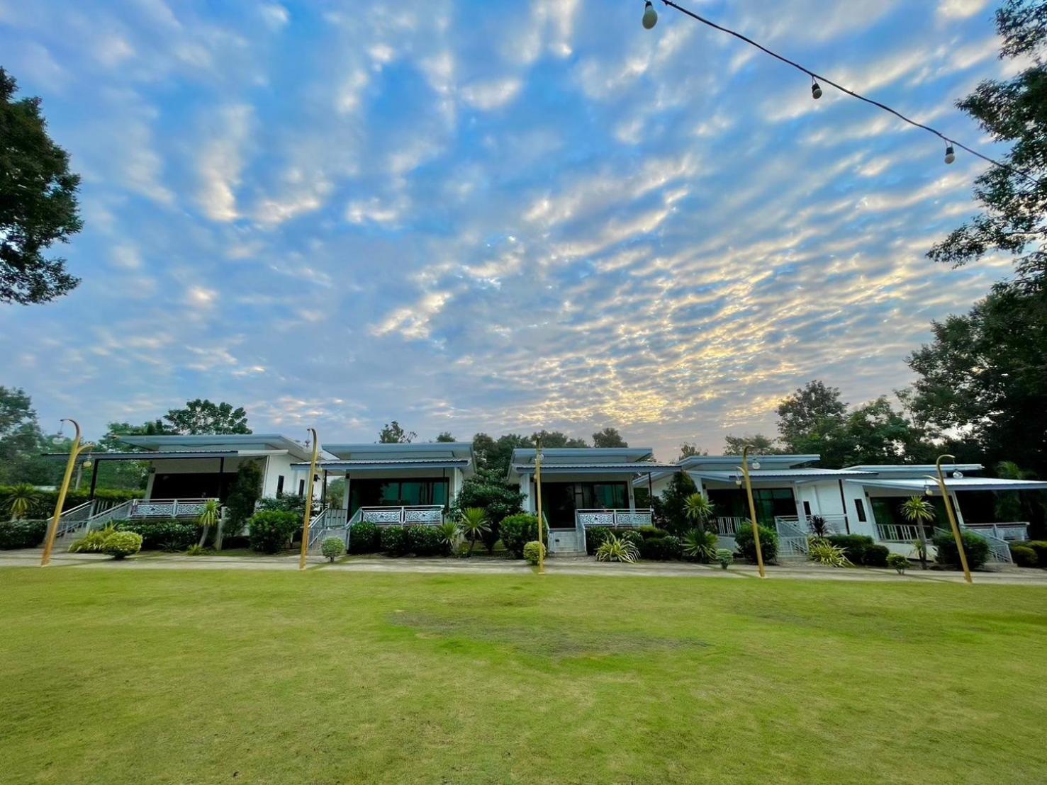 River Valley Resort แอทน่าน Luaran gambar