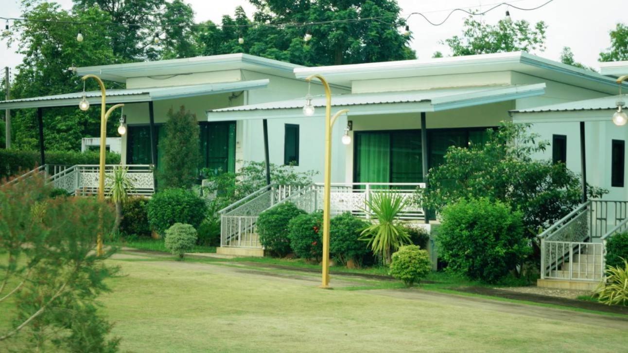 River Valley Resort แอทน่าน Luaran gambar